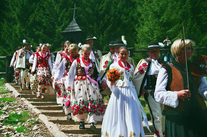 Folk music at Polish wedding